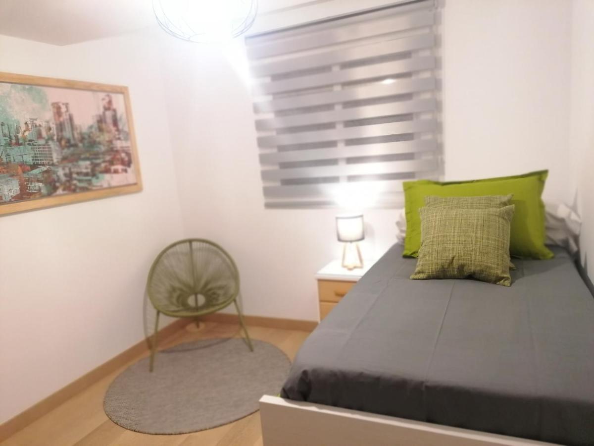 Relax & Home, Apartamento Con Terraza Y Parking La Zubia  Exterior foto