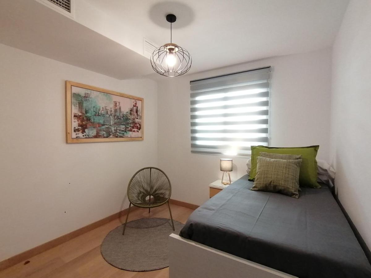 Relax & Home, Apartamento Con Terraza Y Parking La Zubia  Exterior foto